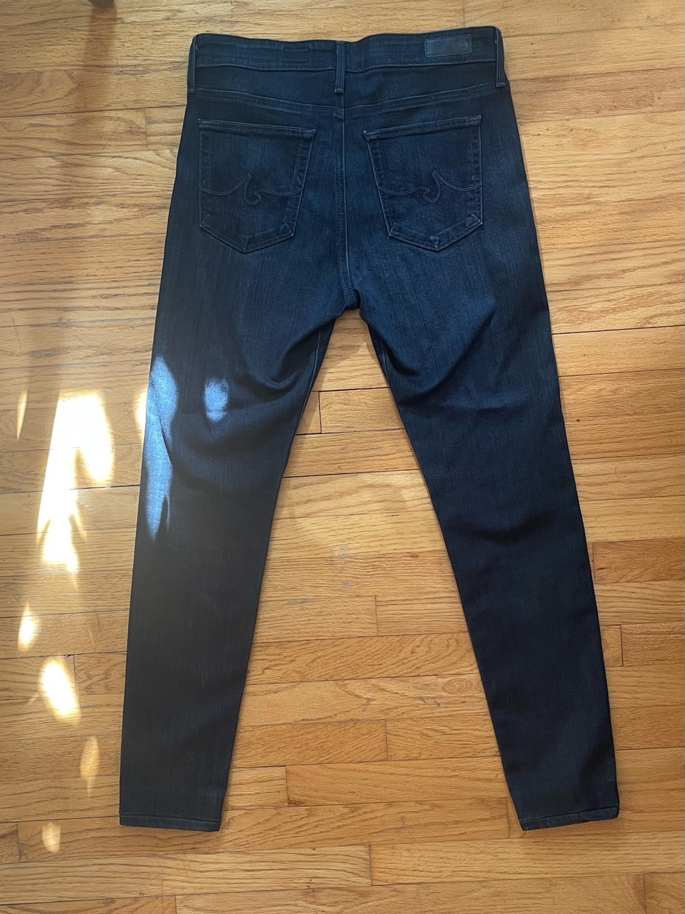 “AG Jeans” Skinny Jeans, Dark Blue Wash - 29 - Picture 6 of 6